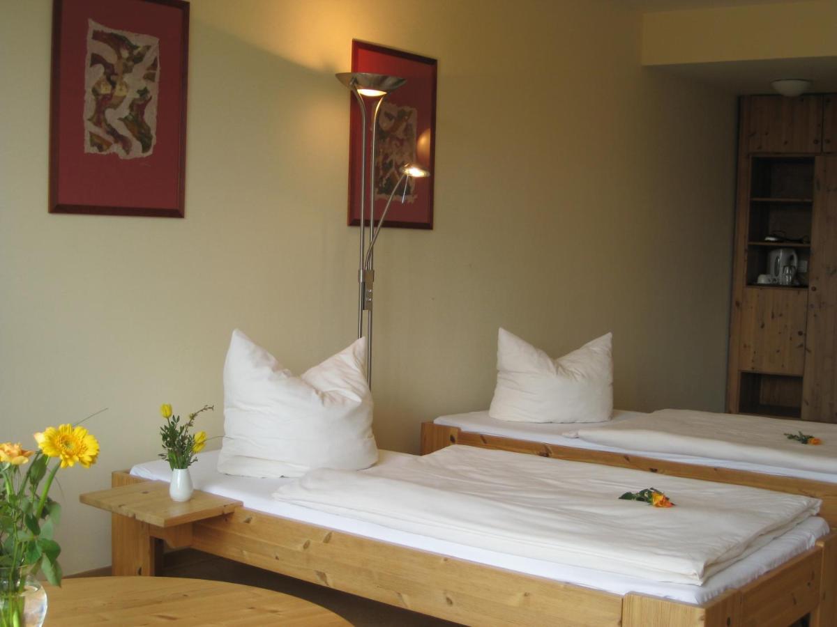 Doppelzimmer Gaestehaus Muehlenstein